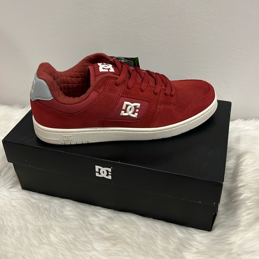 DC Shoes Manteca 4S  Sneakers Brick Color Men Size 10.5 New